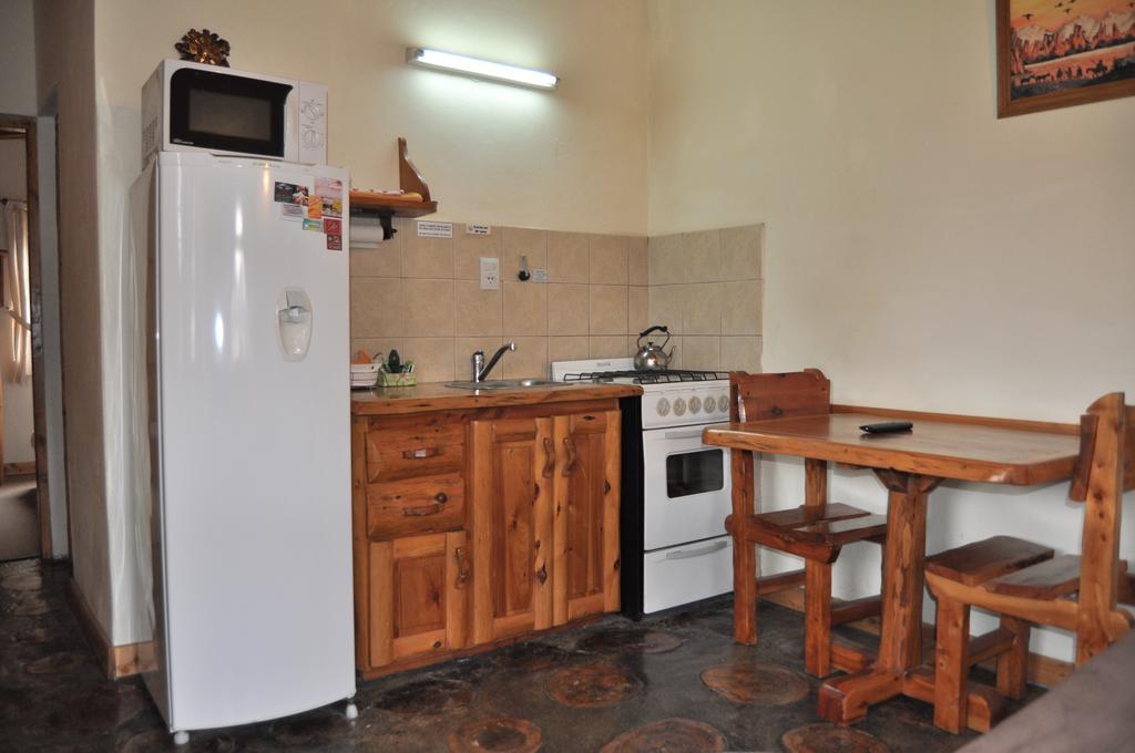 Apart Samay Hue Bungalows Dina Huapi Exterior foto