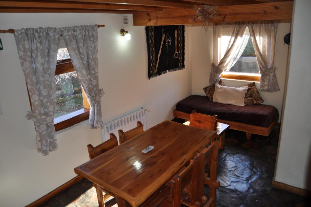 Apart Samay Hue Bungalows Dina Huapi Exterior foto